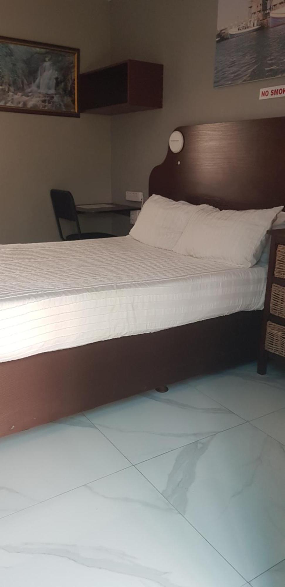 Rainbow Guest House And Tours Uitenhage Dış mekan fotoğraf